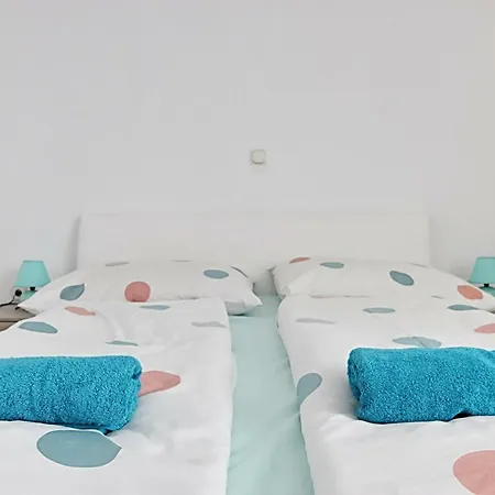 Ferienhaus Ivana 宁