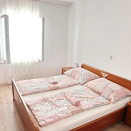 Ferienhaus Ivana 度假居